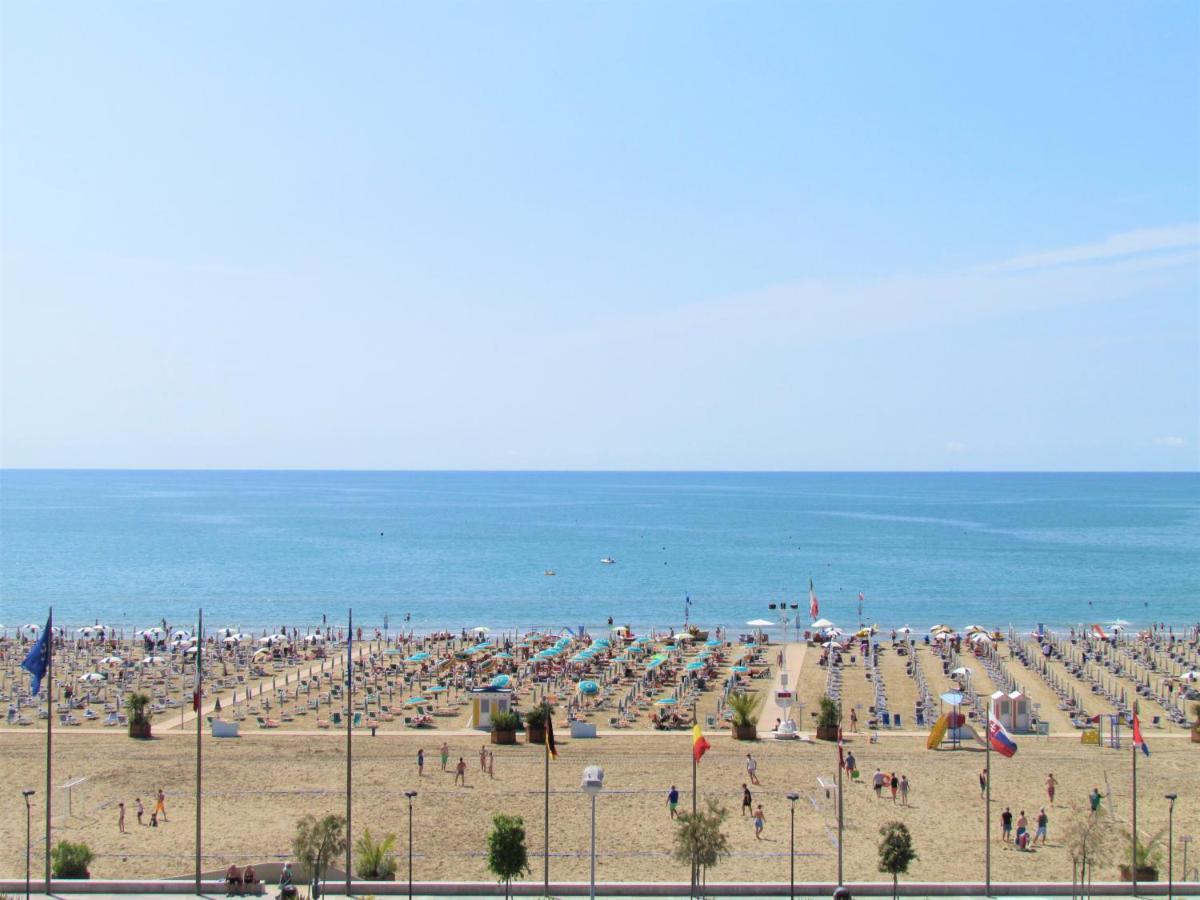 Condominio Zenith Bibione Luaran gambar